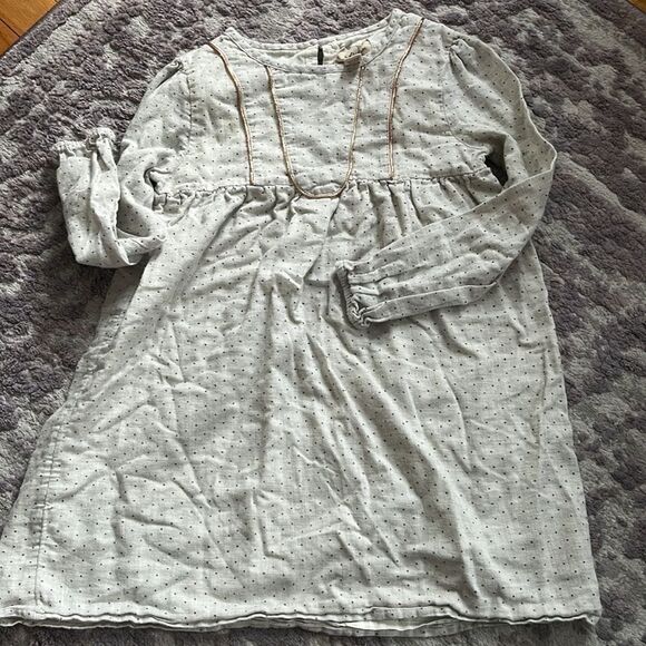 Girl’s clothing bundle size 8 - Picture 2 of 6